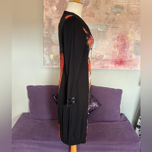 Simon Chang Black, Orange, White Long Sleeve Abstract Dress - Picture 7 of 7